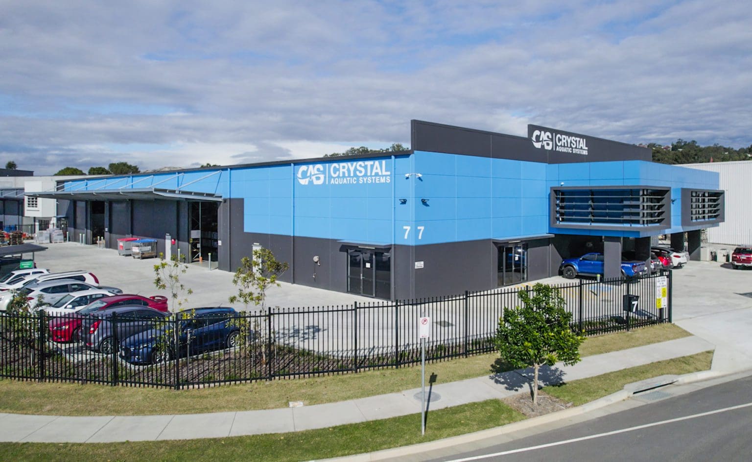 Crystal Aquatic Systems • Clarke's Design and Construct